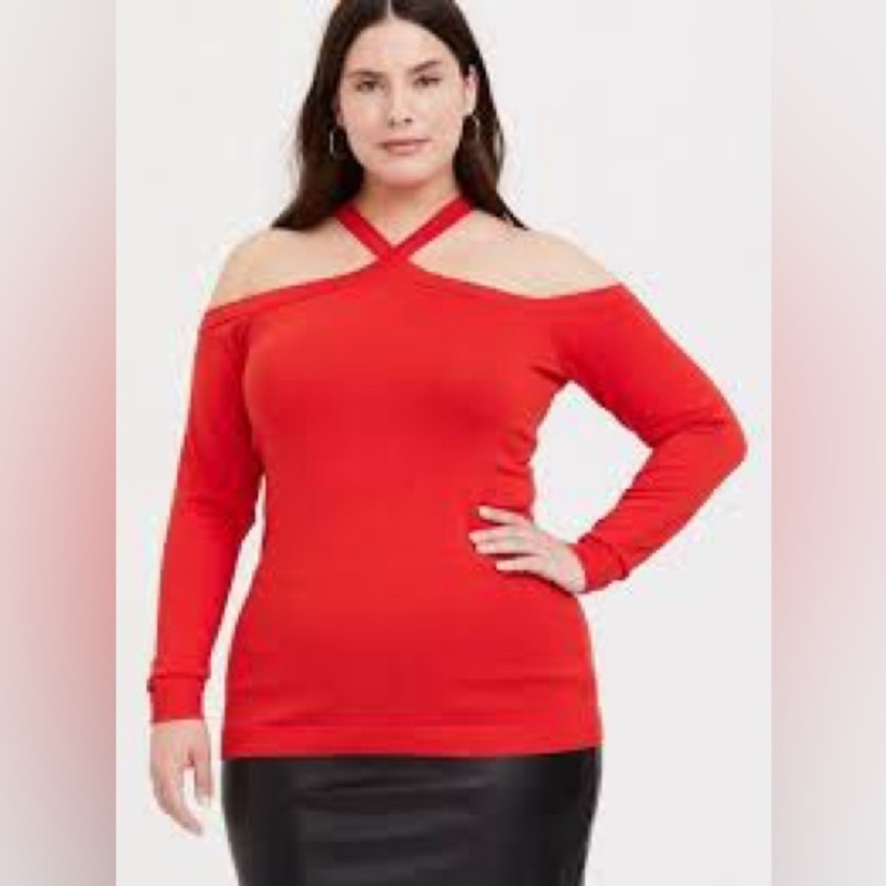 Torrid red off shoulder choker neckline back zip sweater, size 2X.